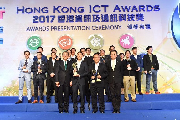 The Financial Secretary, Mr Paul Chan (front row, first left), presents the Award of the Year to GoAnimate Hong Kong Ltd at the Hong Kong ICT Awards 2017 Awards Presentation Ceremony cum International IT Fest Opening Ceremony tonight (April 7). The Award of the Year is the highest accolade of the Hong Kong ICT Awards and is given to the best of the eight Grand Award winners. Accompanying is the Chairman of the Hong Kong ICT Awards 2017 Grand Judging Panel, Professor Roland Chin (front row, first right).